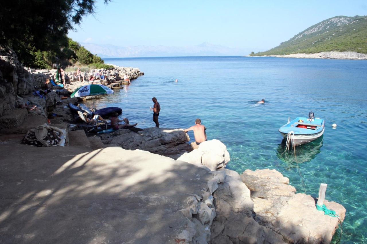 Apartments By The Sea Cove Zarace - Gdinj, Hvar - 4598 외부 사진