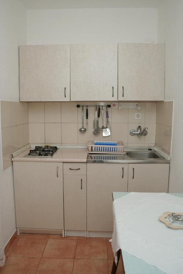 Apartments By The Sea Cove Zarace - Gdinj, Hvar - 4598 외부 사진