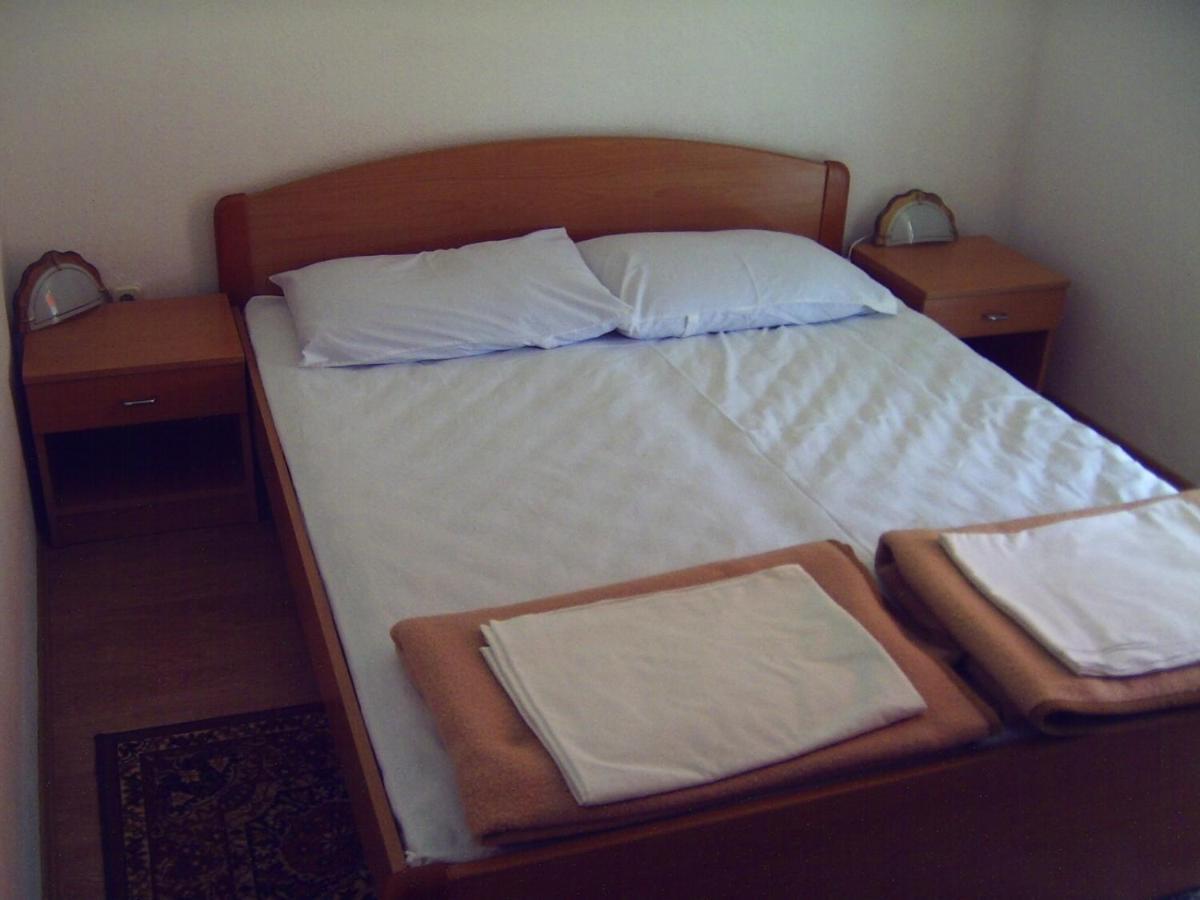 Apartments By The Sea Cove Zarace - Gdinj, Hvar - 4598 외부 사진