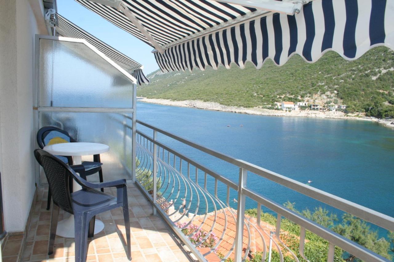 Apartments By The Sea Cove Zarace - Gdinj, Hvar - 4598 외부 사진
