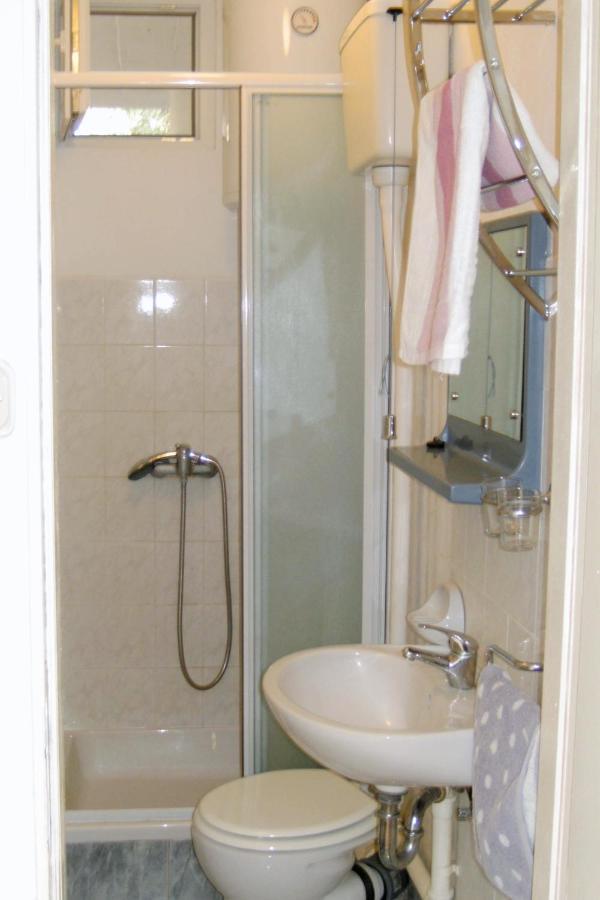 Apartments By The Sea Cove Zarace - Gdinj, Hvar - 4598 외부 사진
