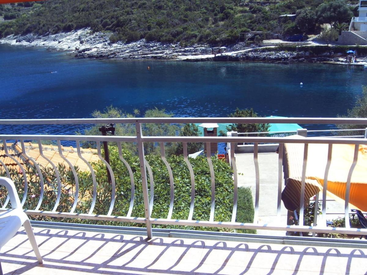 Apartments By The Sea Cove Zarace - Gdinj, Hvar - 4598 외부 사진